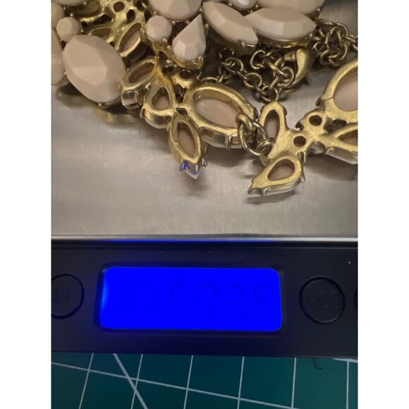 J.Crew Womens Statement Bib Necklace Cream Faceted  Flower Beads Gold-tone - Picture 9 of 11